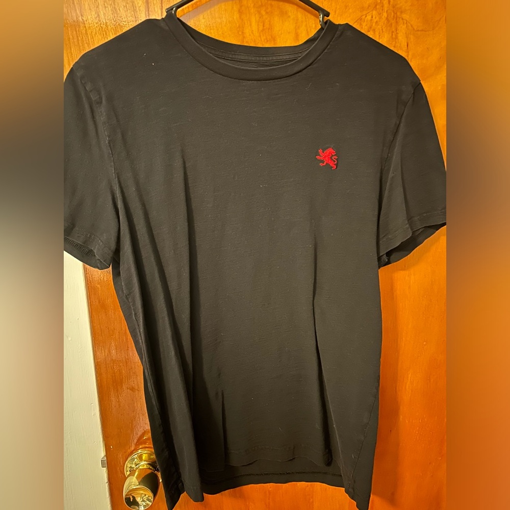Used men’s Express t-shirt